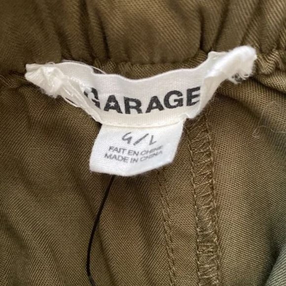 Garage Olive Green Tencel Paperbag Pants Size Large NWT - Picture 5 of 7